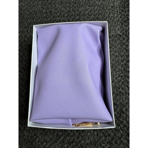 Makeup Practice Face Makeup Mannequin Face w/ Purple Travel Bag - Picture 3 of 6